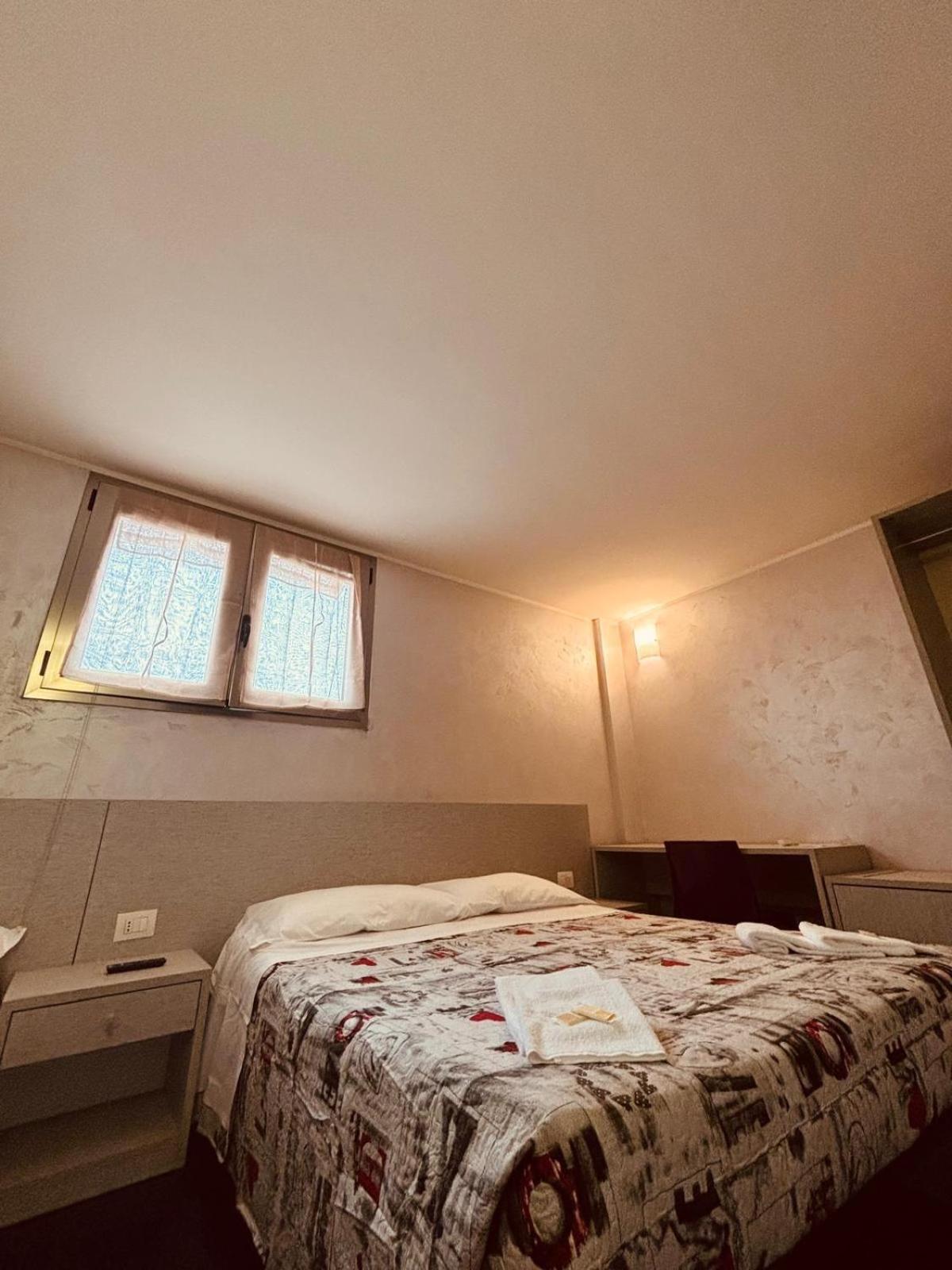 Affittacamere Monti Porto Cesareo Extérieur photo